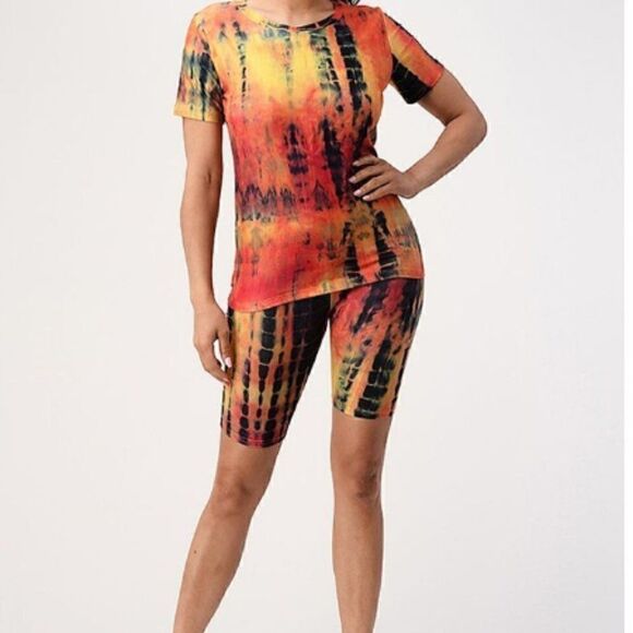 New! Trendy tie dye pattern Shorts and Shirt set Boho Yoga Zumba Jogging Biking - Picture 2 of 8